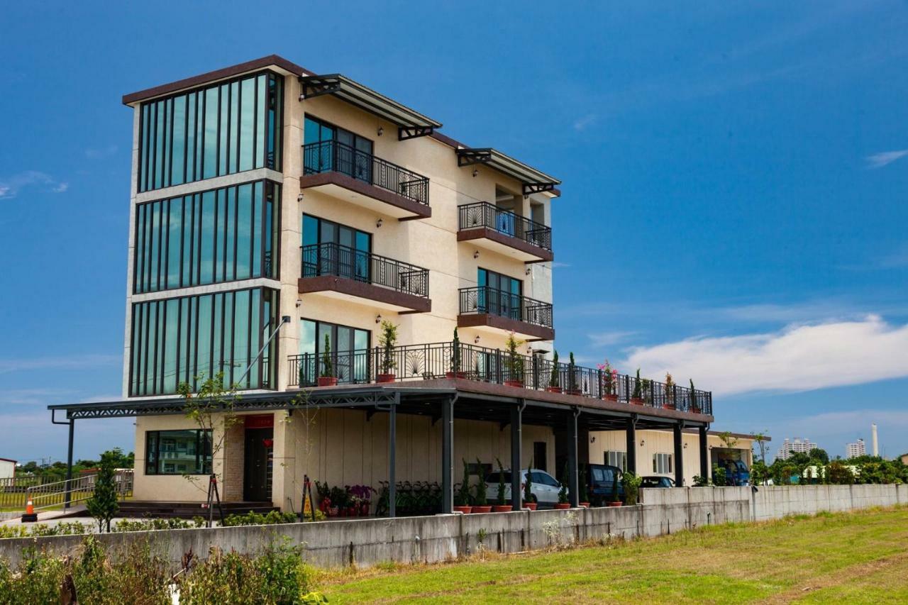 123 Hall Vucsie Kültér fotó